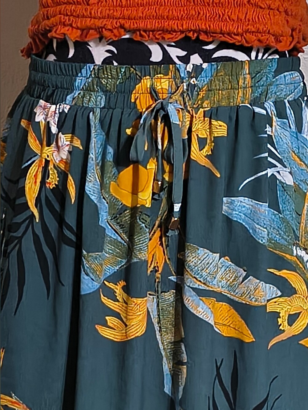 Tropical Print Elastic Waist Skirt - Teal with Yellow Floral - Picture 5 of 8